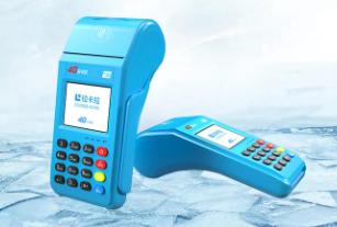 拉卡拉大机子和小机子区别 拉卡拉大机子和小机子区别